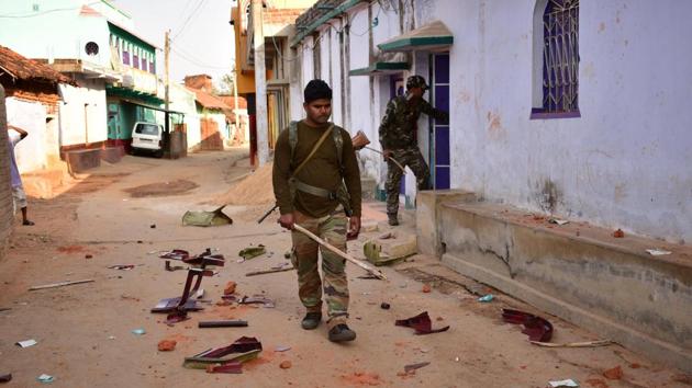 Police action during violence errupted after a photo of 11 youths wearing shirts bearing the Pakistan national flag went viral on social media at Baidpur village of Nirsa block in Dhanbad, India, on Tuesday (Bijay/ Hindustan Times) Police action during violence errupted after a photo of 11 youths wearing shirts bearing the Pakistan national flag went viral on social media at Baidpur village of Nirsa block in Dhanbad, India, on Tuesday (Bijay/ Hindustan Times)