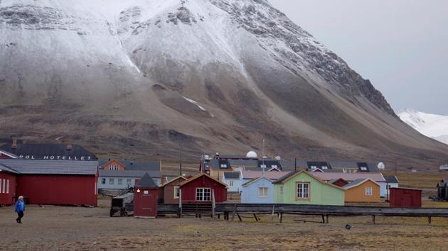 The Ny-Aalesund research station, the world’s northernmost n community, on the Arctic archipelago of Svalbard, Norway. (Reuters Photo) The Ny-Aalesund research station, the world’s northernmost n community, on the Arctic archipelago of Svalbard, Norway. (Reuters Photo)