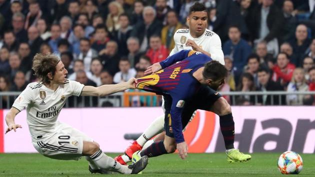 Lionel Messi in action against Real Madrid on Wednesday.(REUTERS)