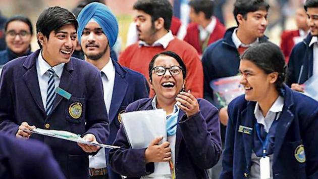 Students exit a school in central Delhi after writing their examination on Saturday. Sushil Kumar/HT PHOTO(HT Photo) Students exit a school in central Delhi after writing their examination on Saturday. Sushil Kumar/HT PHOTO(HT Photo)