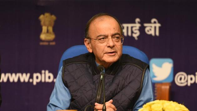 Union minister Arun Jaitley on Sunday hit out at opposition parties for questioning the Balakot attack and playing into Pakistan’s hands to discredit India by dividing India’s political opinion. (Raj K Raj/HT PHOTO) Union minister Arun Jaitley on Sunday hit out at opposition parties for questioning the Balakot attack and playing into Pakistan’s hands to discredit India by dividing India’s political opinion. (Raj K Raj/HT PHOTO)