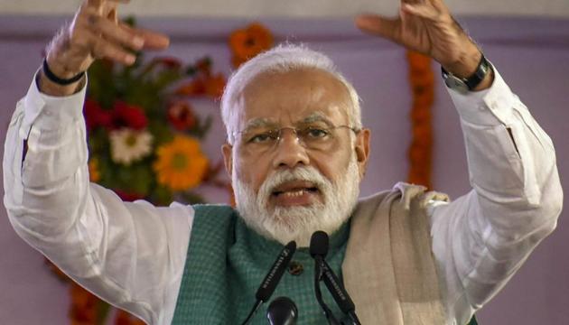 Announcing the launch of a joint venture between India and Russia for the manufacture of AK 203 Kalsahnikov assault rifles in Amethi’s Ordnance factory, Prime Minister Narendra Modi said the AK-203 would be the best publicity for Amethi.(PTI photo) Announcing the launch of a joint venture between India and Russia for the manufacture of AK 203 Kalsahnikov assault rifles in Amethi’s Ordnance factory, Prime Minister Narendra Modi said the AK-203 would be the best publicity for Amethi.(PTI photo)