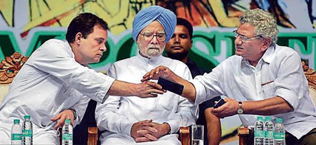 (From left) Congress president Rahul Gandhi, former prime minister Manmohan Singh and CPI (M) leader Sitaram Yechury. (PTI file) (From left) Congress president Rahul Gandhi, former prime minister Manmohan Singh and CPI (M) leader Sitaram Yechury. (PTI file)