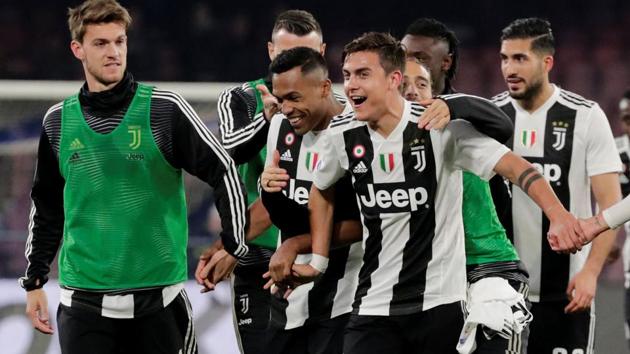 Juventus' Paulo Dybala and team mates celebrate at the end of the match(REUTERS)