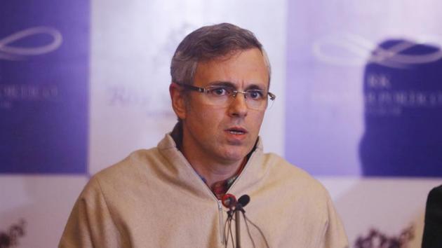 NC leader Omar Abdullah asked opposition parties need to focus on issues such as rural distress and unemployment to deny Prime Minister Narendra Modi the space to “politicise” the Pulwama terror attack and the Balakot air strike.(Waseem Andrabi/HT) NC leader Omar Abdullah asked opposition parties need to focus on issues such as rural distress and unemployment to deny Prime Minister Narendra Modi the space to “politicise” the Pulwama terror attack and the Balakot air strike.(Waseem Andrabi/HT)