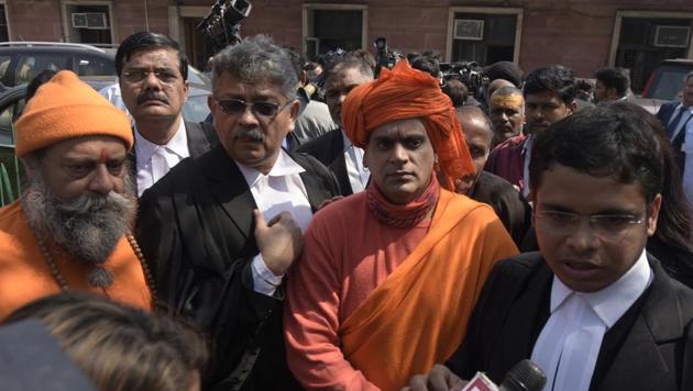 Swami Chakrapani of the Hindu Mahasabha after a hearing of the Ram Janambhoomi-Babri Masjid case on March 6. The Hindu Mahasabha told the Supreme Court on Wednesday that it is not ready for any kind of mediation to resolve the dispute. “For us, it is a sentimental issue,” the Mahasabha told the top court, asking the five-judge constitution bench to decide the decades-old Babri Masjid-Ram Janmabhoomi land dispute case. (Sushil Kumar / HT Photo) Swami Chakrapani of the Hindu Mahasabha after a hearing of the Ram Janambhoomi-Babri Masjid case on March 6. The Hindu Mahasabha told the Supreme Court on Wednesday that it is not ready for any kind of mediation to resolve the dispute. “For us, it is a sentimental issue,” the Mahasabha told the top court, asking the five-judge constitution bench to decide the decades-old Babri Masjid-Ram Janmabhoomi land dispute case. (Sushil Kumar / HT Photo)