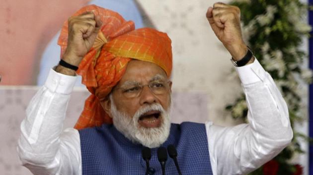 Addressing a rally in Kalaburagi, Karnataka, PM Modi said that the state’s farmers had not got the first instalment of Rs 2,000 because the state government had not shared the farmers list with the Centre. (ANI) Addressing a rally in Kalaburagi, Karnataka, PM Modi said that the state’s farmers had not got the first instalment of Rs 2,000 because the state government had not shared the farmers list with the Centre. (ANI)