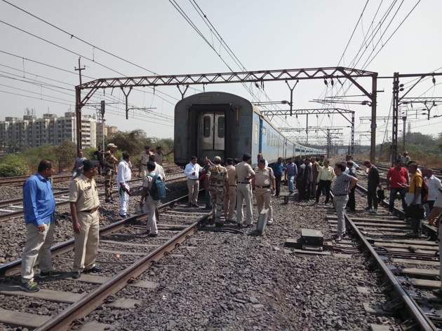 Panchvati Express: Coaches detach from engine, CR services affected