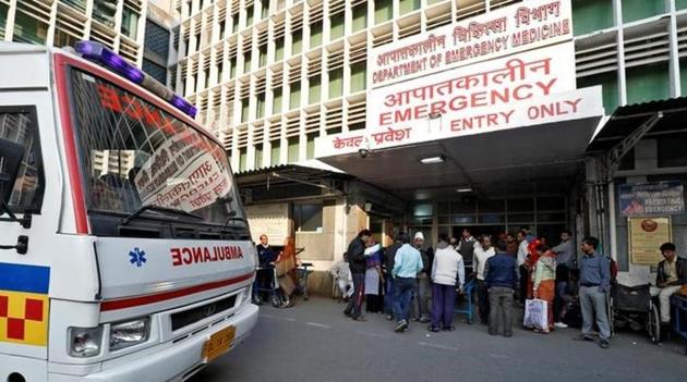 Nearly 20% of patients in accident and trauma cases are rushed to the All India Institute of Medical Sciences (AIIMS) by the police, according to hospital admissions data over the last five years.(Reuters File Photo) Nearly 20% of patients in accident and trauma cases are rushed to the All India Institute of Medical Sciences (AIIMS) by the police, according to hospital admissions data over the last five years.(Reuters File Photo)