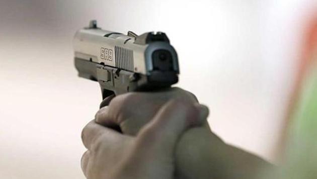 Rasraj opened fire at him from behind and was about fire again but had to flee as locals rushed to his rescue after hearing the gunshot.(HT) Rasraj opened fire at him from behind and was about fire again but had to flee as locals rushed to his rescue after hearing the gunshot.(HT)