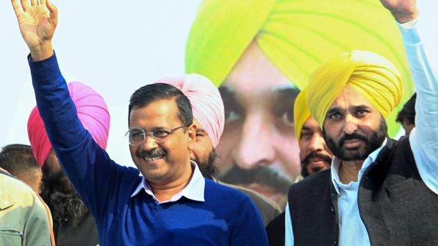 Sangrur MP Bhagwant Singh Mann with his Arvind Kejriwal, convenor of Aam Aadmi (AAP) during a rally in Barnala, Jan 20, 2019. (PTI File) Sangrur MP Bhagwant Singh Mann with his Arvind Kejriwal, convenor of Aam Aadmi (AAP) during a rally in Barnala, Jan 20, 2019. (PTI File)