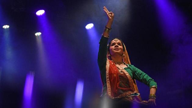 Shivani Karmarkar, a student at Lalit Kala Kendra (centre of performing arts) of Savitribai Phule Pune University, performs Kathak at the event Antarmanatle Hunkar, written and directed by Guru Shama Bhate, on the eve of Women’s Day at Tilak Smarak Mandir on Thursday. (Pratham Gokhale/HT Photo) Shivani Karmarkar, a student at Lalit Kala Kendra (centre of performing arts) of Savitribai Phule Pune University, performs Kathak at the event Antarmanatle Hunkar, written and directed by Guru Shama Bhate, on the eve of Women’s Day at Tilak Smarak Mandir on Thursday. (Pratham Gokhale/HT Photo)
