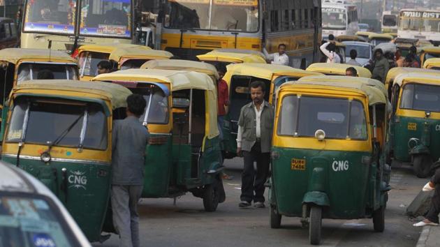 The Delhi government on Friday, after a gap of nearly six years, increased the per kilometre fares of auto-rickshaws by 18.75%. (HT File Photo) The Delhi government on Friday, after a gap of nearly six years, increased the per kilometre fares of auto-rickshaws by 18.75%. (HT File Photo)