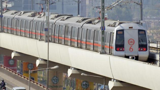 After two years and several rounds of blame game between the Delhi government and the Centre, the Delhi Metro Rail Corporation (DMRC) on Thursday received Union cabinet’s clearance for three of six routes under its phase 4 expansion plans. (HT File Photo) After two years and several rounds of blame game between the Delhi government and the Centre, the Delhi Metro Rail Corporation (DMRC) on Thursday received Union cabinet’s clearance for three of six routes under its phase 4 expansion plans. (HT File Photo)