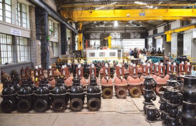 Manufacturing of pumps at one of the Kirloskar Brothers Ltd (KBL) factory.(HT/PHOTO)