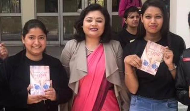 Esha Pandey, IPS officer and author, with the students of Bharti College.