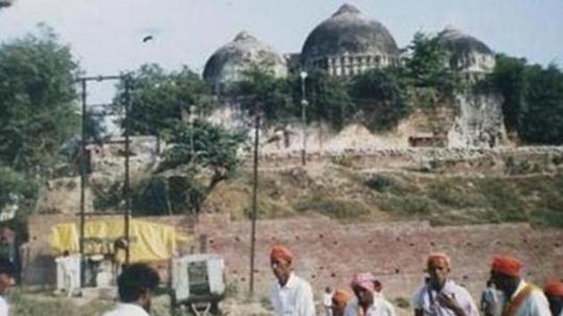 In 2017, Art of Living founder and a member of the current mediation panel, Ravi Shankar, listed four options to settle the Ayodhya dispute.(File Photo) In 2017, Art of Living founder and a member of the current mediation panel, Ravi Shankar, listed four options to settle the Ayodhya dispute.(File Photo)