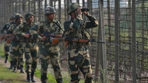 BSF soldiers patrol the fenced border with Pakistan near Jammu. US secretary of state Mike Pompeo and UK’s National Security Advisor Mark Sedwill on Friday discussed the need to reduce tensions between India and Pakistan, following the Pulwama terrorist attack in which 40 CRPF personnel were killed last month, as one of “key global priorities”. (REUTERS) BSF soldiers patrol the fenced border with Pakistan near Jammu. US secretary of state Mike Pompeo and UK’s National Security Advisor Mark Sedwill on Friday discussed the need to reduce tensions between India and Pakistan, following the Pulwama terrorist attack in which 40 CRPF personnel were killed last month, as one of “key global priorities”. (REUTERS)