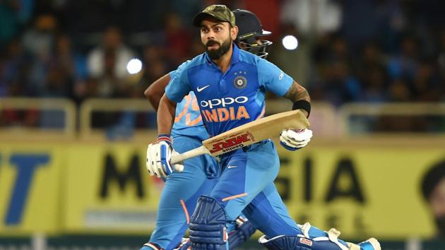 Virat Kohli runs between the wickets during the 3rd ODI match against Australia.(PTI)