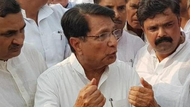 Rashtriya Lok Dal leader Ajit Singh will contest the Lok Sabha election as the grand-alliance candidate in Uttar Pradesh’s Muzaffarnagar constituency.(Photo: Twitter)