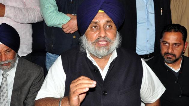 SAD President Sukhbir Singh Badal talking to media persons in Patiala on Monday, March 11, 2019.(HT Photo)