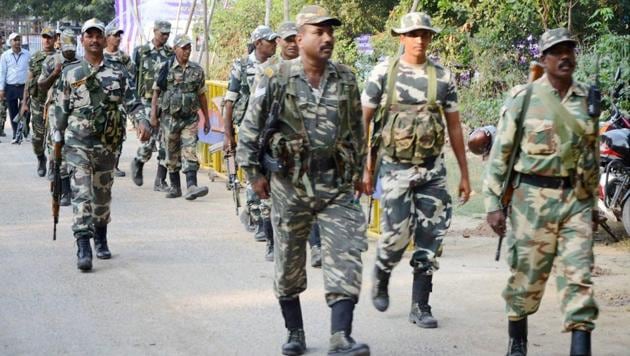 Personnel of the central armed police forces (CAPF) who will ensure security during the summer’s Lok Sabha elections will move 78 times across the country between April 11 and May 23, the most they have in at least the past 15 years, data from the Election Commission (EC) shows.(PTI File Photo) Personnel of the central armed police forces (CAPF) who will ensure security during the summer’s Lok Sabha elections will move 78 times across the country between April 11 and May 23, the most they have in at least the past 15 years, data from the Election Commission (EC) shows.(PTI File Photo)