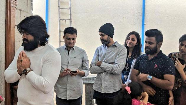 Yash, Srinidhi Shetty take part in the pooja for KGF: Chapter 2.