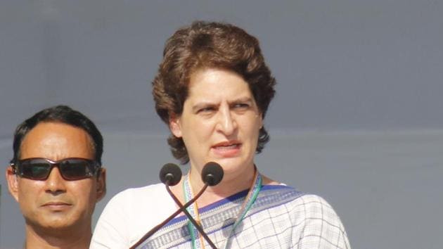 Congress secretary Priyanka Gandhi addressing the crowd during Congress party's Jan Sankalp Rally at Adalaj in Gandhinagar, Gujarat on Tuesday, March 12, 2019. (HT photo) Congress secretary Priyanka Gandhi addressing the crowd during Congress party's Jan Sankalp Rally at Adalaj in Gandhinagar, Gujarat on Tuesday, March 12, 2019. (HT photo)