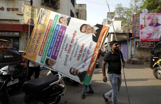 The Election Commission has argued against making the MCC legally binding, saying that elections must be completed within a relatively short time or close to 45 days, and judicial proceedings typically take longer, therefore it is not feasible to make it enforceable by law. (RAHUL RAUT/HT PHOTO) 