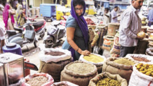 Wholesale food prices in February rose 3.29 percent year-on-year, compared with a 1.84 percent rise a month earlier, the data showed. (Bloomberg)