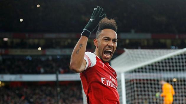 Arsenal's Pierre-Emerick Aubameyang celebrates scoring their second goal. (REUTERS) Arsenal's Pierre-Emerick Aubameyang celebrates scoring their second goal. (REUTERS)