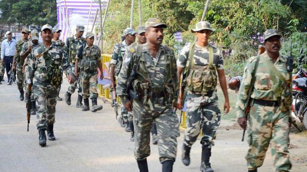 Sources said that IG (Patna zone) had sought from the police headquarters satellite phones, additional CAPF and deep search metal detectors to search for landmines. (File) Sources said that IG (Patna zone) had sought from the police headquarters satellite phones, additional CAPF and deep search metal detectors to search for landmines. (File)