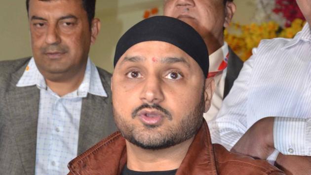 Cricketer Harbhajan Singh says he is not sure if this is the right time to join politics. (ANI File) Cricketer Harbhajan Singh says he is not sure if this is the right time to join politics. (ANI File)