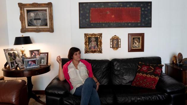 Elias enjoys Venezuelan traditions with compatriots in Spain. “The Venezuelans I know are all trying to work and make ends meet. But we meet up to talk about our country and to eat ‘arepas’,” she said, referring to the cornmeal flatbread staple. “I am not able to leave Venezuela out of my mind, never.” But she added that she had no plans to return home any time soon. (Ana Maria Arevalo Gosen / REUTERS) Elias enjoys Venezuelan traditions with compatriots in Spain. “The Venezuelans I know are all trying to work and make ends meet. But we meet up to talk about our country and to eat ‘arepas’,” she said, referring to the cornmeal flatbread staple. “I am not able to leave Venezuela out of my mind, never.” But she added that she had no plans to return home any time soon. (Ana Maria Arevalo Gosen / REUTERS)