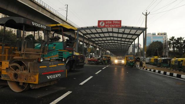 The new underpass will allow commuters travelling towards Bristol Chowk to bypass bypass the congestion at Iffco Chowk-MG Road stretch entirely. (Parveen Kumar/HT Photo) The new underpass will allow commuters travelling towards Bristol Chowk to bypass bypass the congestion at Iffco Chowk-MG Road stretch entirely. (Parveen Kumar/HT Photo)
