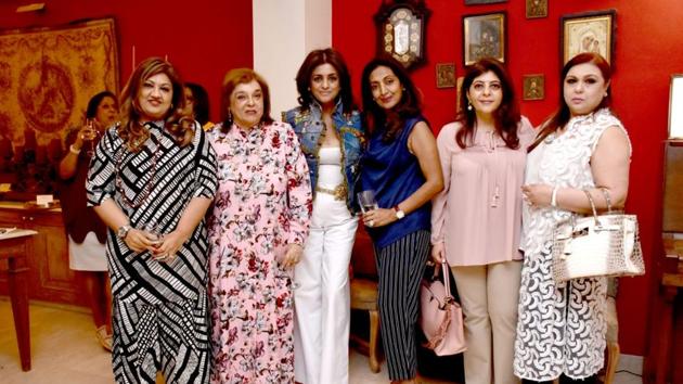 Pallavi Jaikishan (second from left) with the guests.(HT Photo)