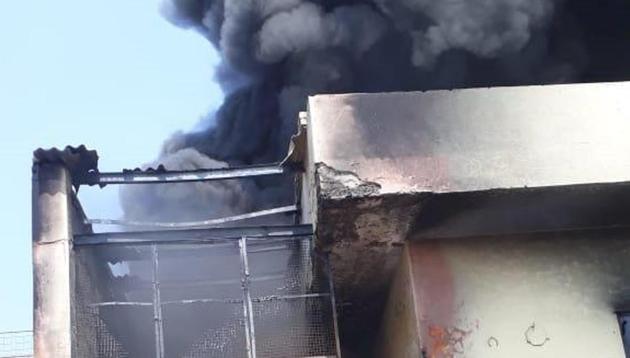 The fire department received a call at around 11.35 PM and dispatched 20 fire tenders to the spot.(Photo: ANI) The fire department received a call at around 11.35 PM and dispatched 20 fire tenders to the spot.(Photo: ANI)