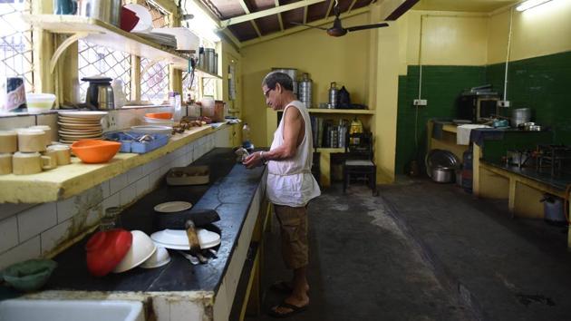 A look inside the kitchen of Manacjee Rustomjee Dharmashala for Parsi Travelers. Today, some messbaris have survived as hotels. The Chinese mess for refugees in Tirretta Bazar now houses a Chinese restaurant. The Parsi mess is well-maintained and still functional and also has a Parsi takeaway joint, a rarity in the city. (Arijit Sen / HT Photo) A look inside the kitchen of Manacjee Rustomjee Dharmashala for Parsi Travelers. Today, some messbaris have survived as hotels. The Chinese mess for refugees in Tirretta Bazar now houses a Chinese restaurant. The Parsi mess is well-maintained and still functional and also has a Parsi takeaway joint, a rarity in the city. (Arijit Sen / HT Photo)
