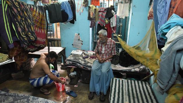 People of different age groups live together at Raghunath Residency. HWC now has an Instagram page called The Messbari Project showcasing images they’ve taken. The project report is on their website. In October, a team from HWC met West Bengal Heritage Commission chairman Subhaprasanna Bhattacharjee to discuss ways to preserve the structures. “We will submit our documentation to the commission in April,” said Neogi. (Arijit Sen / HT Photo) People of different age groups live together at Raghunath Residency. HWC now has an Instagram page called The Messbari Project showcasing images they’ve taken. The project report is on their website. In October, a team from HWC met West Bengal Heritage Commission chairman Subhaprasanna Bhattacharjee to discuss ways to preserve the structures. “We will submit our documentation to the commission in April,” said Neogi. (Arijit Sen / HT Photo)