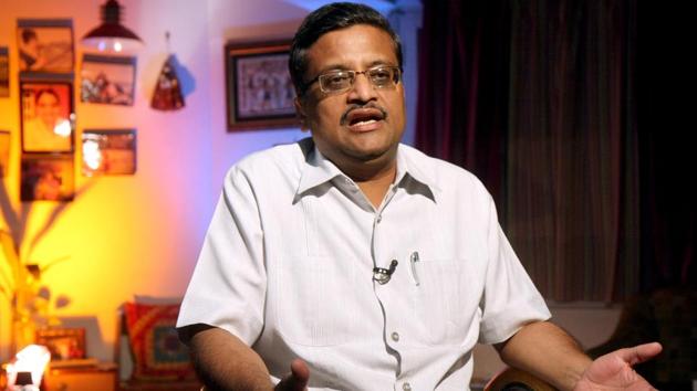 Punjab and Haryana High Court on Monday ordered expunging of adverse remarks by Haryana Chief Minister Manohar Lal Khattar in the annual confidential report of IAS officer Ashok Khemka. Khemka, who is the principal secretary of the state sports department, had moved the court in January seeking removal from his 2016-17 report the remarks made by Khattar. (Keshav Singh / HT Archive) Punjab and Haryana High Court on Monday ordered expunging of adverse remarks by Haryana Chief Minister Manohar Lal Khattar in the annual confidential report of IAS officer Ashok Khemka. Khemka, who is the principal secretary of the state sports department, had moved the court in January seeking removal from his 2016-17 report the remarks made by Khattar. (Keshav Singh / HT Archive)
