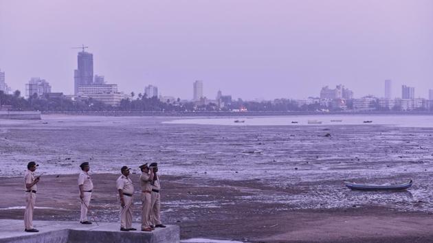 Rising military tensions between Indian and Pakistan after the February 14 Pulwama suicide car bombing led the Indian Navy to cut short a major exercise in the Indian Ocean region and swiftly redeploy its frontline assets to the north Arabian Sea for operations, the navy said in a rare announcement. (Anshuman Poyrekar / HT File) Rising military tensions between Indian and Pakistan after the February 14 Pulwama suicide car bombing led the Indian Navy to cut short a major exercise in the Indian Ocean region and swiftly redeploy its frontline assets to the north Arabian Sea for operations, the navy said in a rare announcement. (Anshuman Poyrekar / HT File)