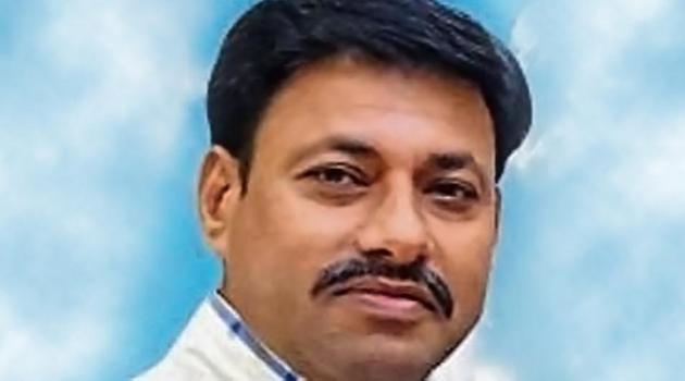 A woman intern and a printer have been arrested by the Thane Rural police for allegedly murdering the editor of a news portal and magazine, whose body was found on Saturday. (HT Photo) A woman intern and a printer have been arrested by the Thane Rural police for allegedly murdering the editor of a news portal and magazine, whose body was found on Saturday. (HT Photo)