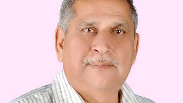 Chaudhary Yashveer Singh cited the Uttarakhand Congress’ failure to function as a strong opposition in the state as the reason behind his resignation from the party.(HT FIle) Chaudhary Yashveer Singh cited the Uttarakhand Congress’ failure to function as a strong opposition in the state as the reason behind his resignation from the party.(HT FIle)