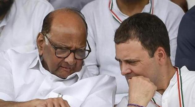 Nationalist Congress Party boss Sharad Pawar on Tuesday stepped in to help Rahul Gandhi’s Congress and Arvind Kejriwal’s Aam Aadmi Party work out an alliance in the national capital for the Lok Sabha elections. (PTI file photo) Nationalist Congress Party boss Sharad Pawar on Tuesday stepped in to help Rahul Gandhi’s Congress and Arvind Kejriwal’s Aam Aadmi Party work out an alliance in the national capital for the Lok Sabha elections. (PTI file photo)