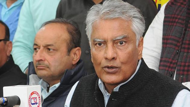 While the candidature of Punjab Congress chief Sunil Jakhar seems certain from Gurdaspur, the Congress is yet to zero in on other faces and seats they can be fielded from in the May 19 Lok Sabha elections.(Pradeep Pandit / HT Photo)