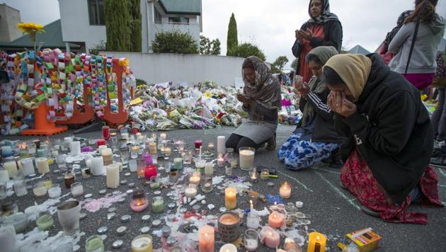 People mourn at a makeshift memorial site near the Al Noor mosque in Christchurch, New Zealand on March 19. (AP Photo) People mourn at a makeshift memorial site near the Al Noor mosque in Christchurch, New Zealand on March 19. (AP Photo)