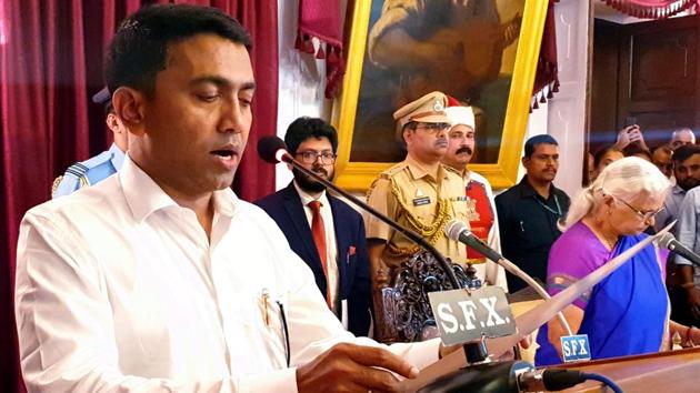Newly-sworn in Goa chief minister Pramod Sawant has said he will take forward the legacy of his predecessor Manohar Parrikar as he admitted he had a “big responsibility” before him. Parrikar, who was diagnosed with advanced pancreatic cancer in February last year, died on Sunday evening. Sawant was sworn in early Tuesday morning. (PTI) Newly-sworn in Goa chief minister Pramod Sawant has said he will take forward the legacy of his predecessor Manohar Parrikar as he admitted he had a “big responsibility” before him. Parrikar, who was diagnosed with advanced pancreatic cancer in February last year, died on Sunday evening. Sawant was sworn in early Tuesday morning. (PTI)