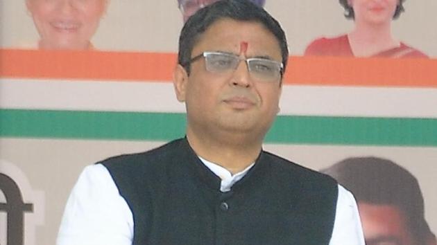 Manish Khanduri, son of senior BJP leader BC Khanduri, joined Congress on March 16, 2019.(HT Photo)