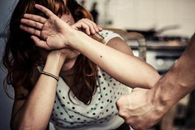 In the first 10 years since the Domestic Violence Act came into force in 2006, over 10 lakh cases of domestic violence have been registered. And, yet, domestic violence remains vastly underreported primarily because of the victim’s relationship with a husband or a partner.(SHUTTERSTOCK)