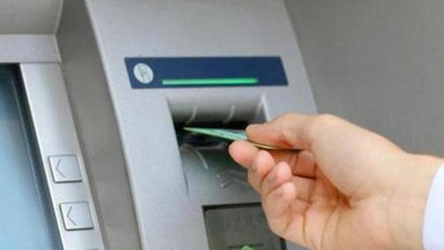 Unidentified people uprooted an ATM located near the Nawada metro station and fled away with it in the early hours of Tuesday, police said. The machine contained <span class='webrupee'>₹</span>29 lakh in cash.(Getty Images/iStockphoto)